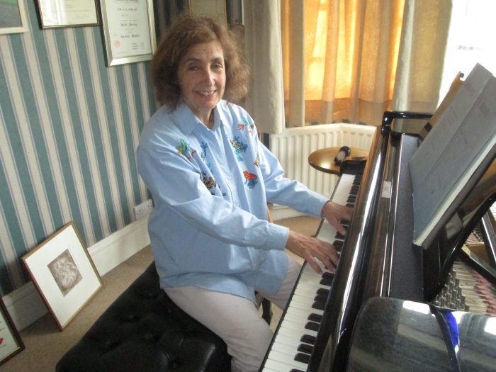 Looking For Music Lessons UK Music Teachers Online