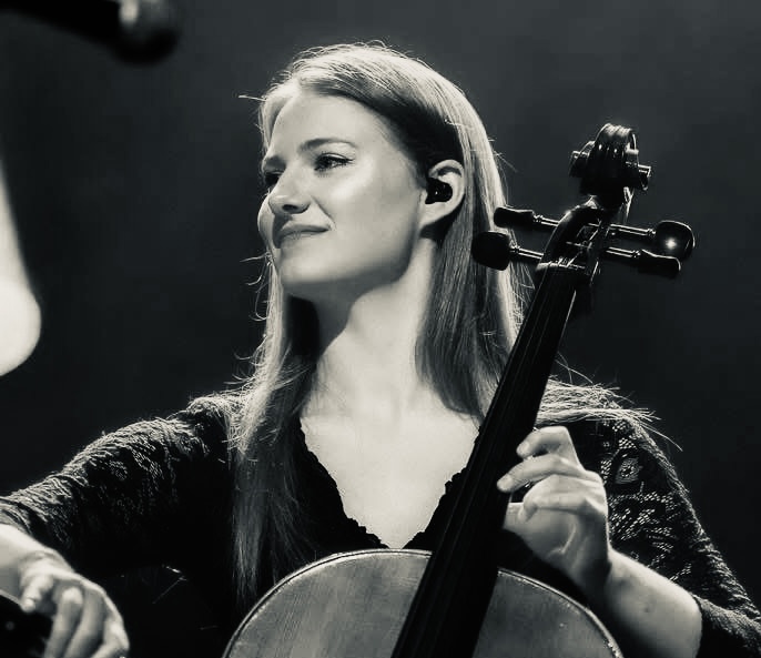 Rachel | Cello Tutor